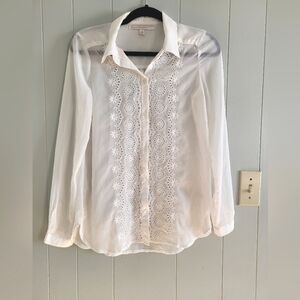 Elegant White Lace Blouse Lauren Conrad Size: XS